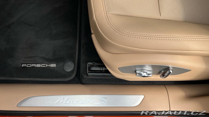 Porsche Macan S 2022