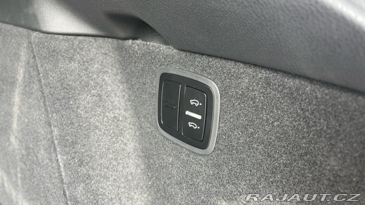 Porsche Macan S 2022