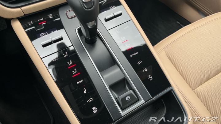 Porsche Macan S 2022