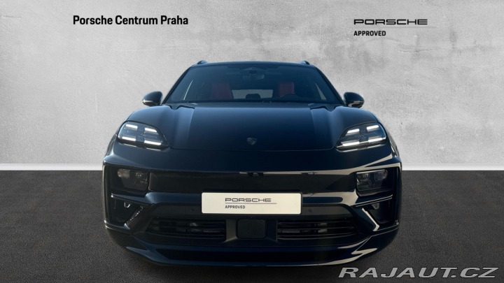 Porsche Macan Turbo 2025