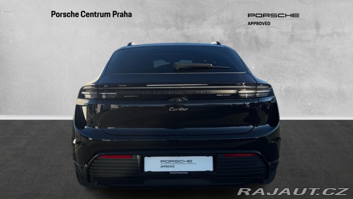 Porsche Macan Turbo 2025