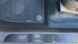 Porsche Macan Turbo 2025