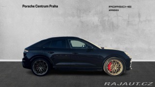 Porsche Macan Turbo 2025