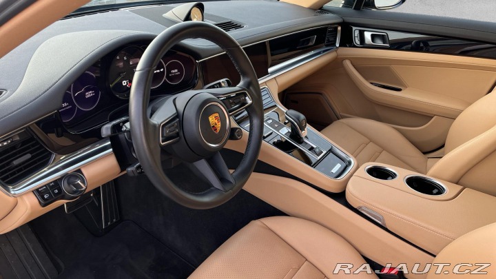 Porsche Panamera 4 E-Hybrid 2021