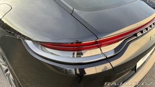 Porsche Panamera 4 E-Hybrid 2021