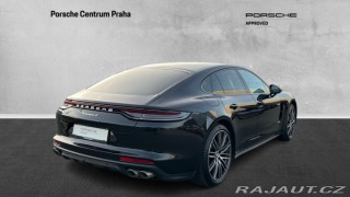Porsche Panamera 4 E-Hybrid 2021