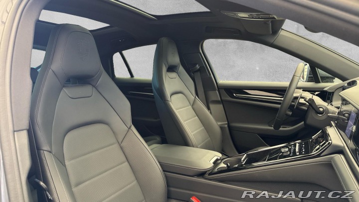 Porsche Panamera 4S E-Hybrid 2025