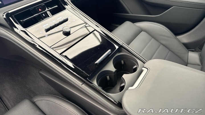 Porsche Panamera 4S E-Hybrid 2025