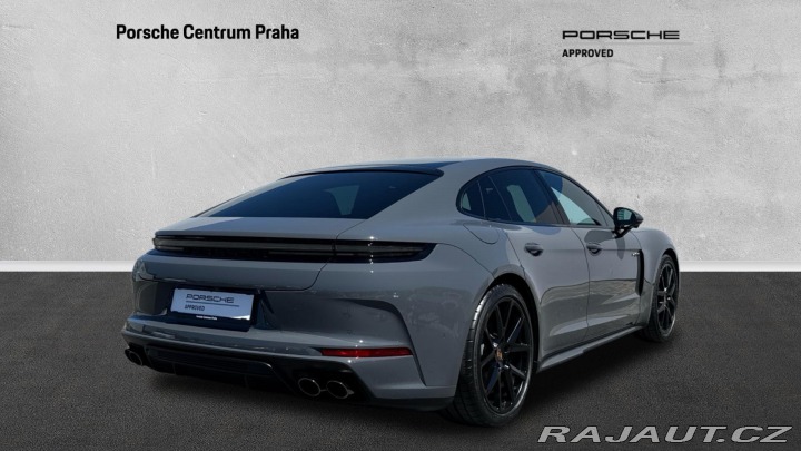 Porsche Panamera 4S E-Hybrid 2025