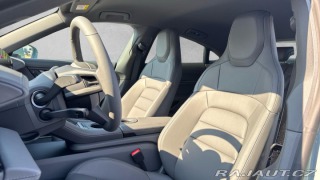 Porsche Taycan  2025