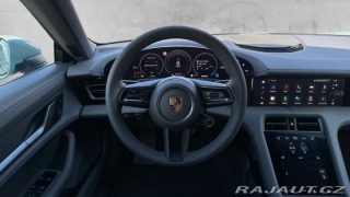 Porsche Taycan  2025