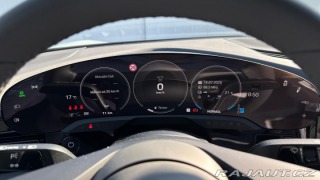 Porsche Taycan  2025