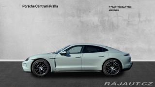 Porsche Taycan  2025