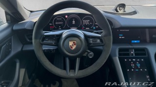 Porsche Taycan 4 Cross Turismo 2025