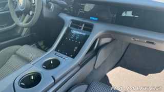 Porsche Taycan 4 Cross Turismo 2025