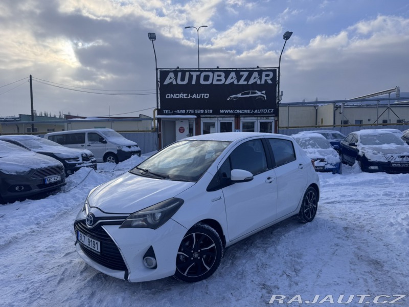Toyota Yaris HYBRID 1,5 54 KW STK