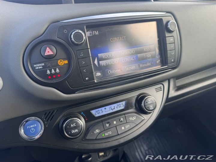 Toyota Yaris HYBRID 1,5 54 KW STK 2016