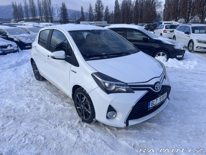 Toyota Yaris HYBRID 1,5 54 KW STK 2016