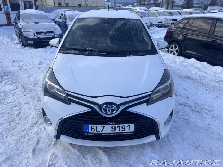 Toyota Yaris HYBRID 1,5 54 KW STK 2016