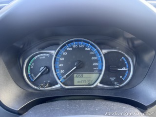 Toyota Yaris HYBRID 1,5 54 KW STK 2016