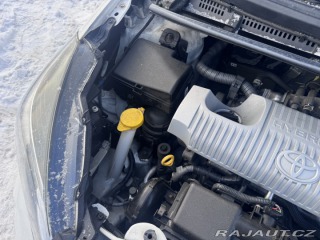 Toyota Yaris HYBRID 1,5 54 KW STK 2016