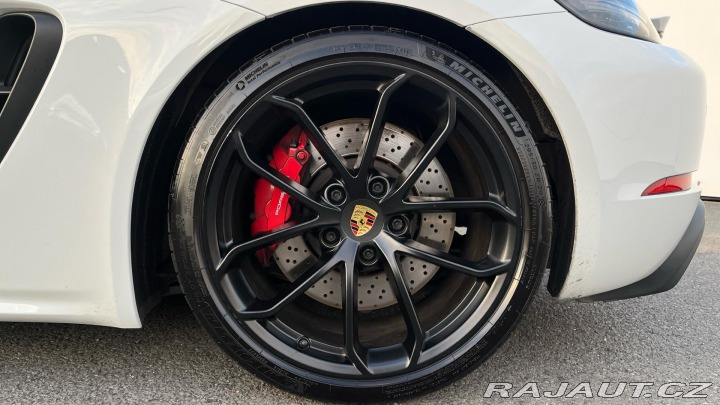 Porsche Boxster Spyder 2020