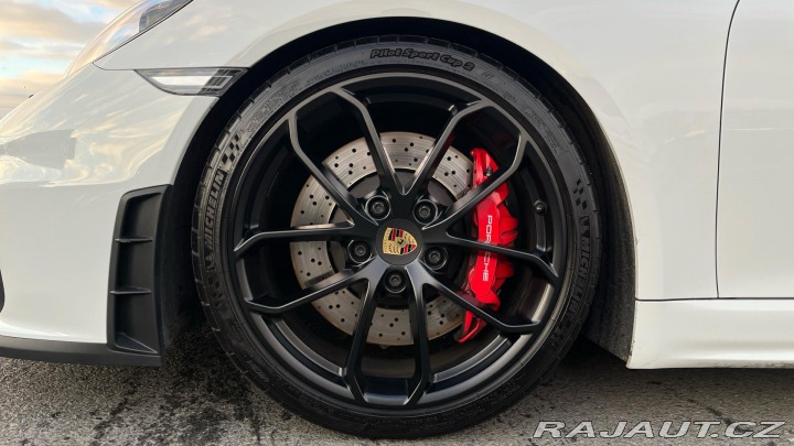 Porsche Boxster Spyder 2020