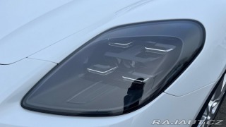 Porsche Panamera 4 2025