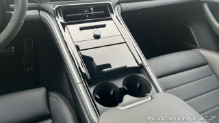 Porsche Panamera 4 2025