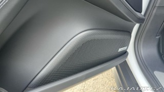 Porsche Panamera 4 2025