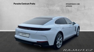 Porsche Panamera 4 2025