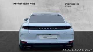 Porsche Panamera 4 2025