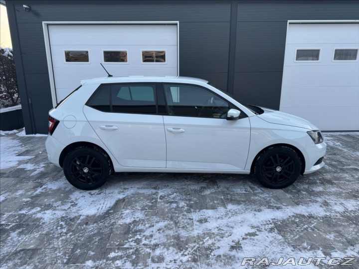 Škoda Fabia 1,0 MPI 60PS  III Ambient 2015