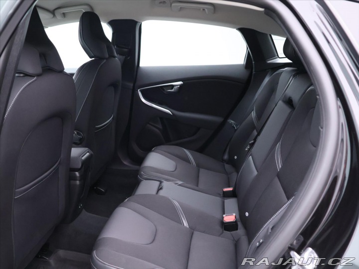 Volvo V40 2,0 D2 Winter Packet LED 2017