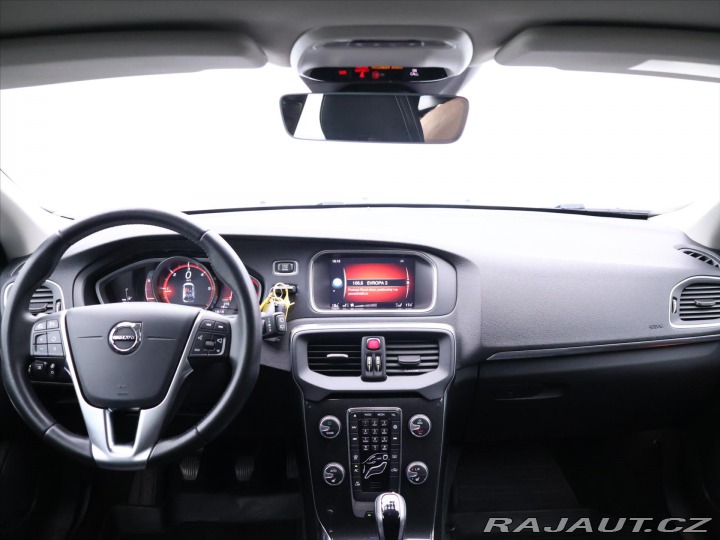 Volvo V40 2,0 D2 Winter Packet LED 2017