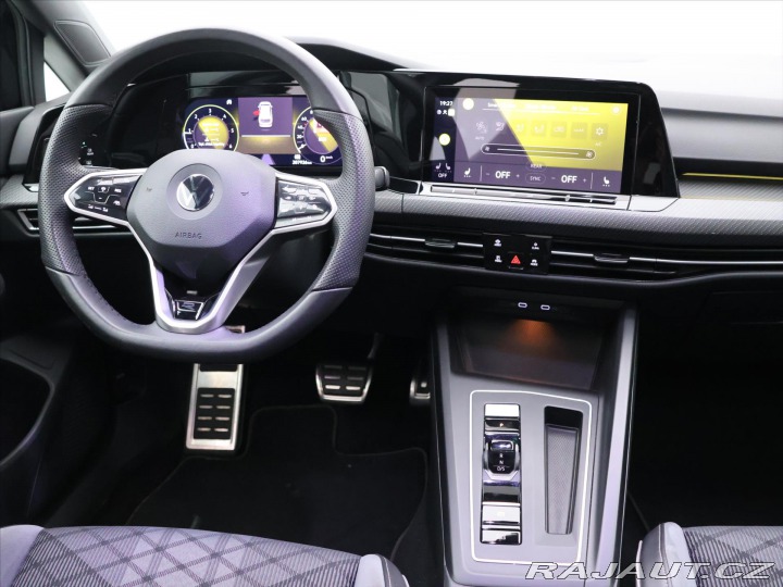 Volkswagen Golf 2,0 TDI DSG R-line Virtua 2022