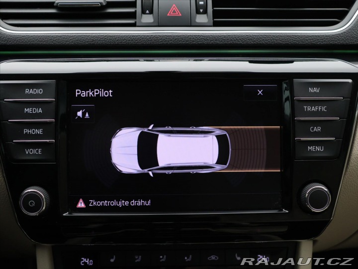 Škoda Superb 2,0 TDI 140kW CZ DSG 4x4 2017