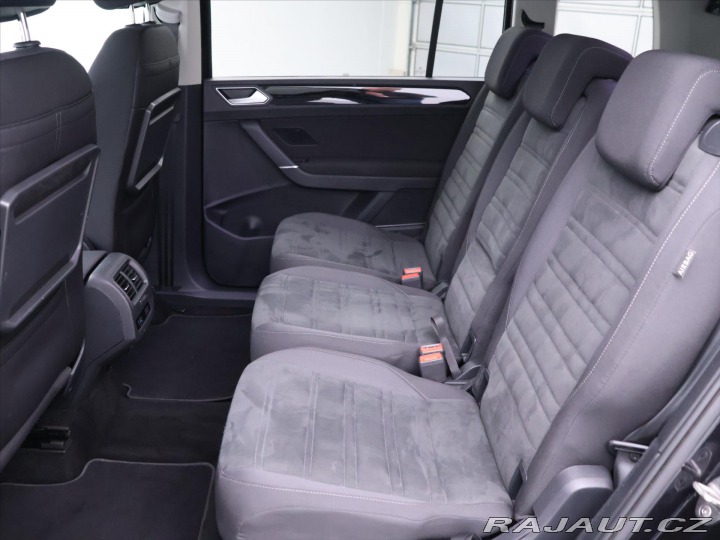 Volkswagen Touran 2,0 TDI 90kW Highline CZ 2021