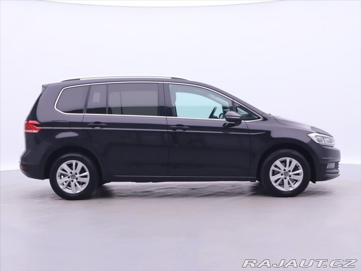 Volkswagen Touran 2,0 TDI 90kW Highline CZ 2021
