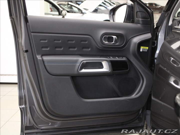 Citroën C5 Aircross 1,5 HDi 96kW AT Max.23tkm 2025