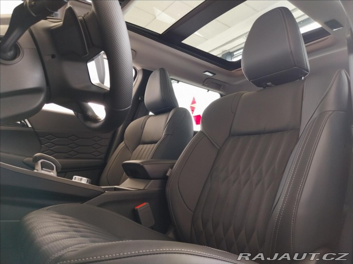 Mitsubishi Outlander 2.4 PHEV INSTYLE 2025