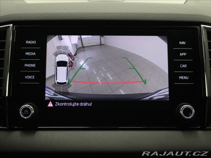 Škoda Karoq 1,6 TDI Manuál Style 1.ma 2018