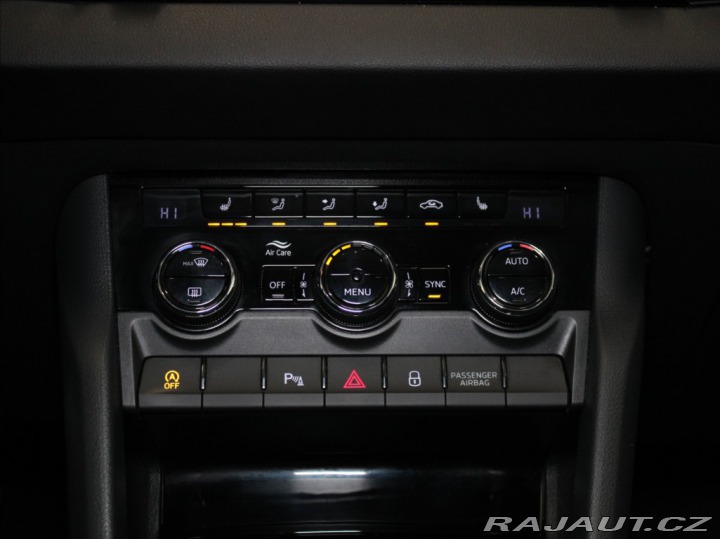 Škoda Karoq 1,6 TDI Manuál Style 1.ma 2018