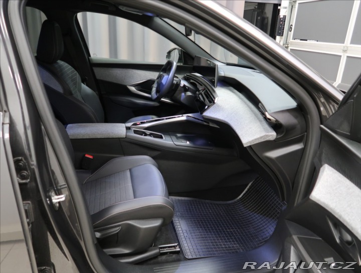 Peugeot 3008 1,2 ALLURE HYBRID145 e-DC 2024