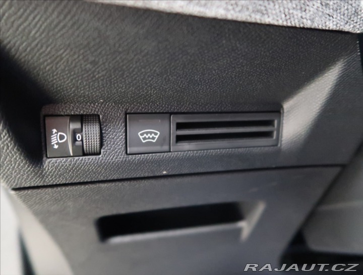 Peugeot 3008 1,2 ALLURE Hybrid 145 e-D 2024