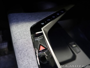 Peugeot 3008 1,2 ALLURE Hybrid 145 e-D 2024