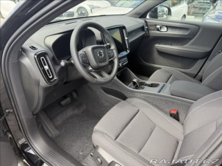 Volvo EC40 0,0 PLUS BLACK ED. SING 2024