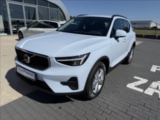 Volvo XC40 2,0   B3 ESSENTIAL