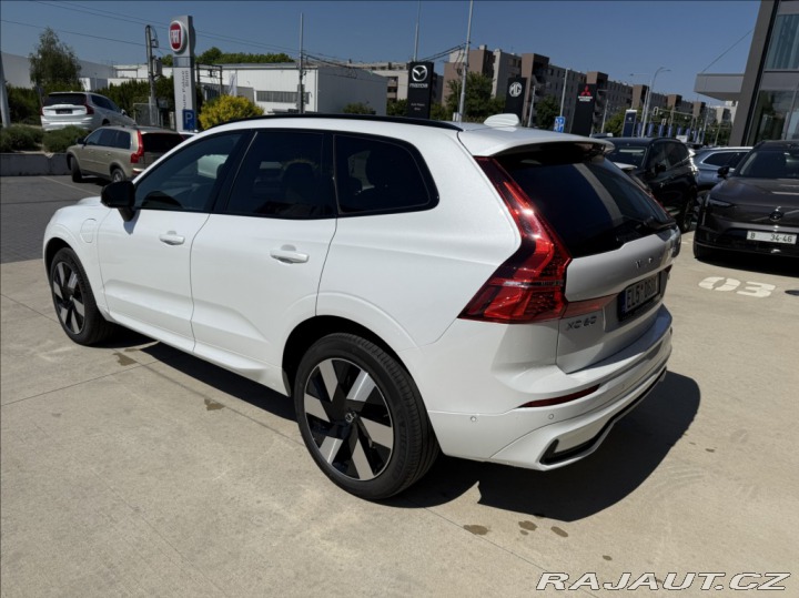 Volvo XC60 2,0   T8 ULTRA PHEV 2024