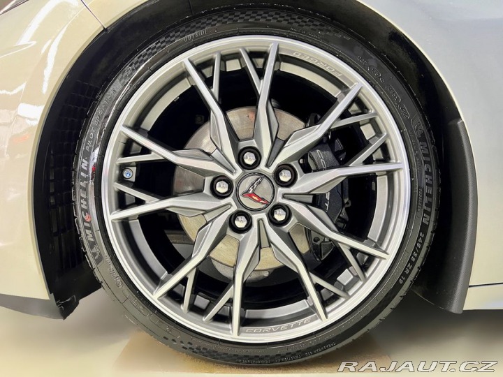 Chevrolet Corvette 6.2 V8 STINGRAY C8, 362 K 2023